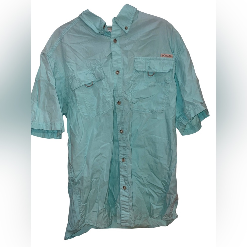 Men’s Columbia sportswear Aqua Button-Up Shirt